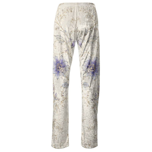 Beauty Refuses to Shrink Trousers